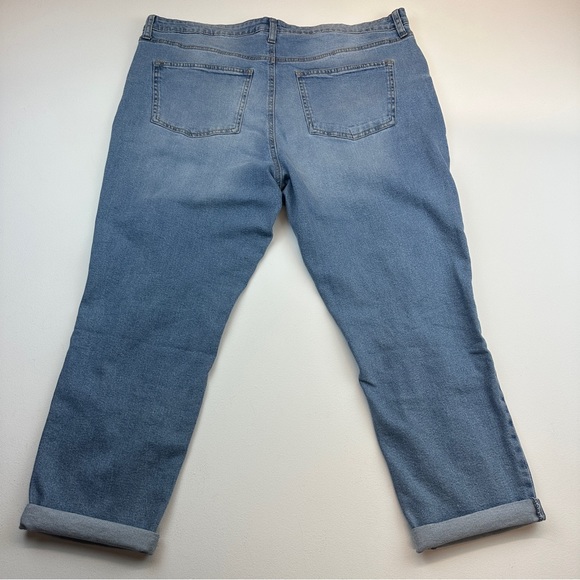 No Boundaries High Rise Mom Jeans Plus Size Juniors 21 / 2X / 20W - Picture 2 of 14